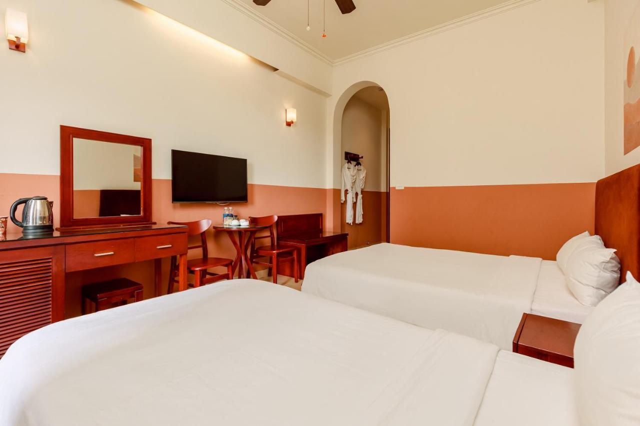 Super Oyo Capital O 1173 Le Grand Hanoi Hotel - The Ruby Екстериор снимка