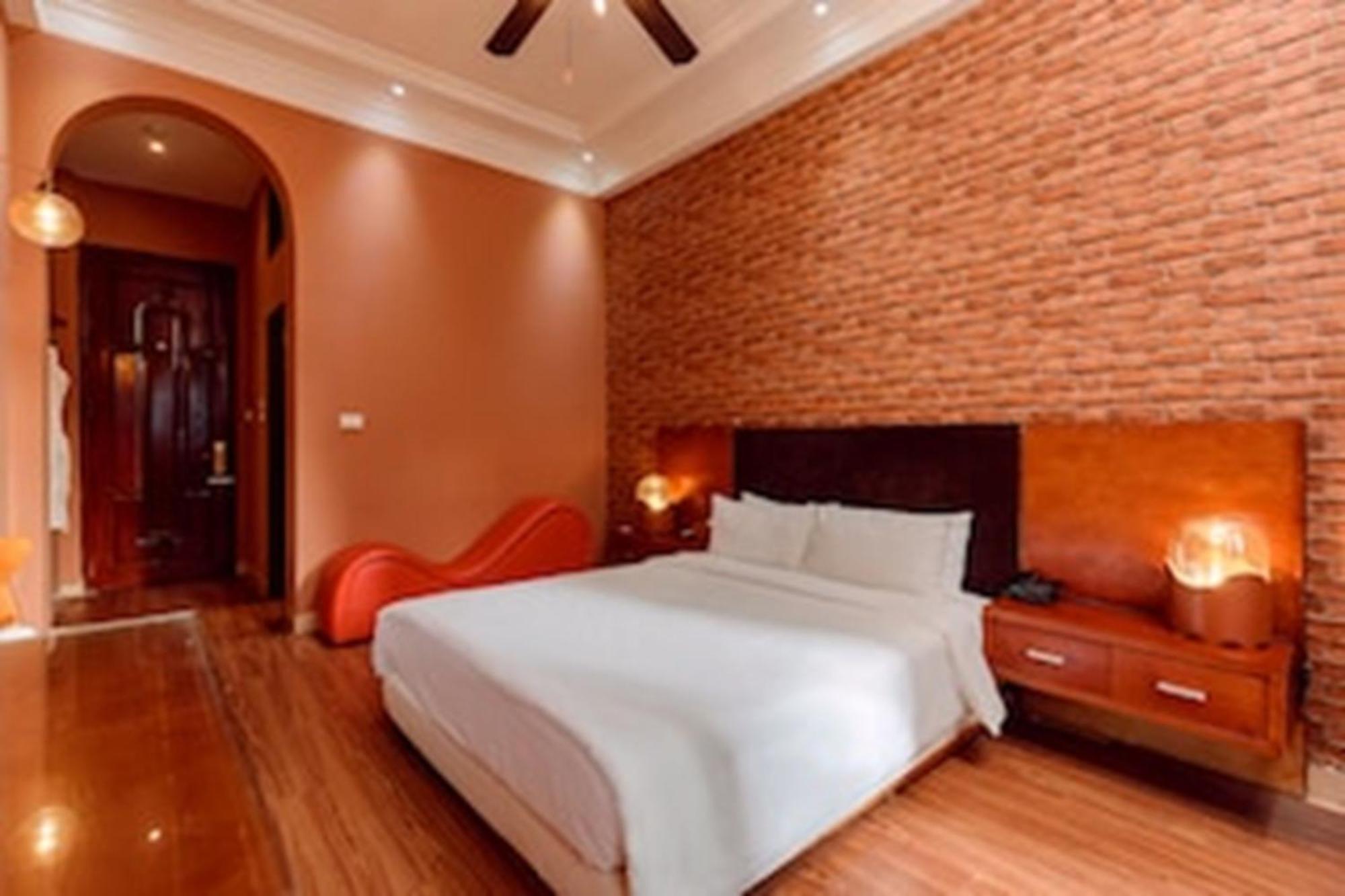 Super Oyo Capital O 1173 Le Grand Hanoi Hotel - The Ruby Екстериор снимка