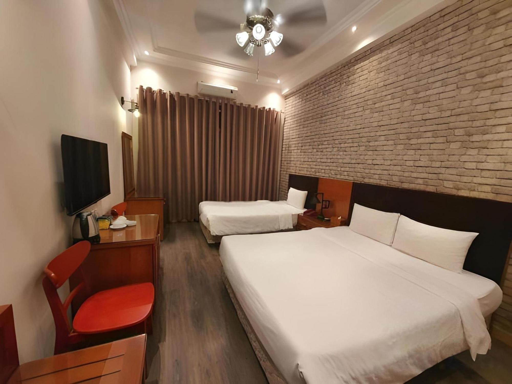 Super Oyo Capital O 1173 Le Grand Hanoi Hotel - The Ruby Екстериор снимка